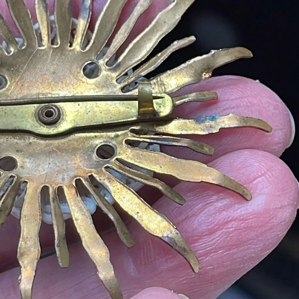 Vintage starburst brass plastic cabochon brooch Sputnik.